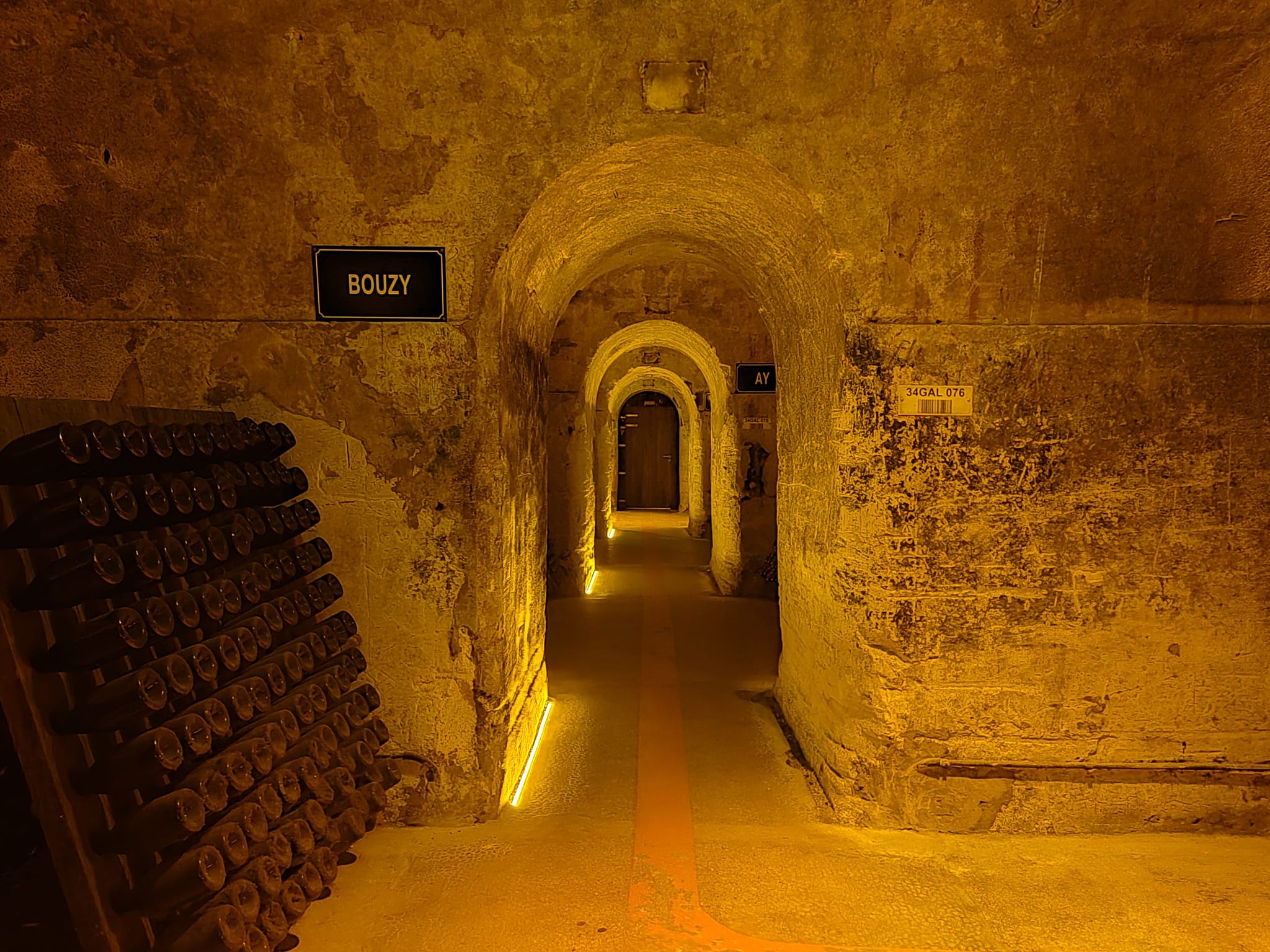 Champagne G.H. Mumm - Reims - Caves souterraines