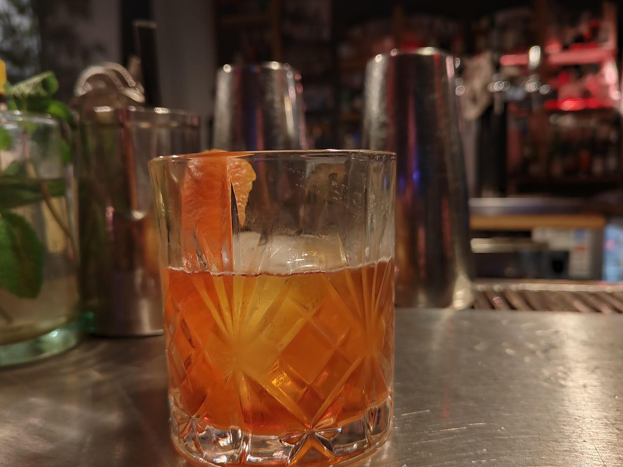 Bar AveK (Paris 2eme - Sentier) : old fashioned