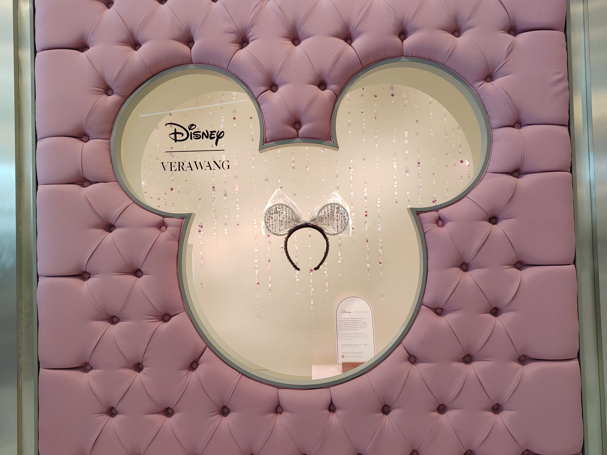 Disney x Vera Wang - Disney Village - Mars 2025